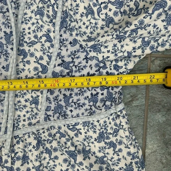 OLD NAVY Top Womens L Peasant Floral Blouse Button Up Balloon Sleeve Blue White - Picture 6 of 7